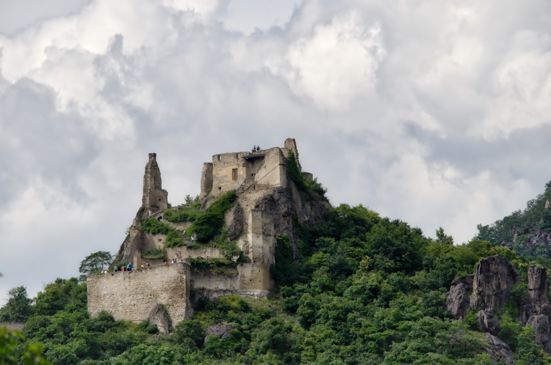 Entdecken Sie die Burg Dürnstein: Geschichte und Schönheiten Österreichs — Dürnstein