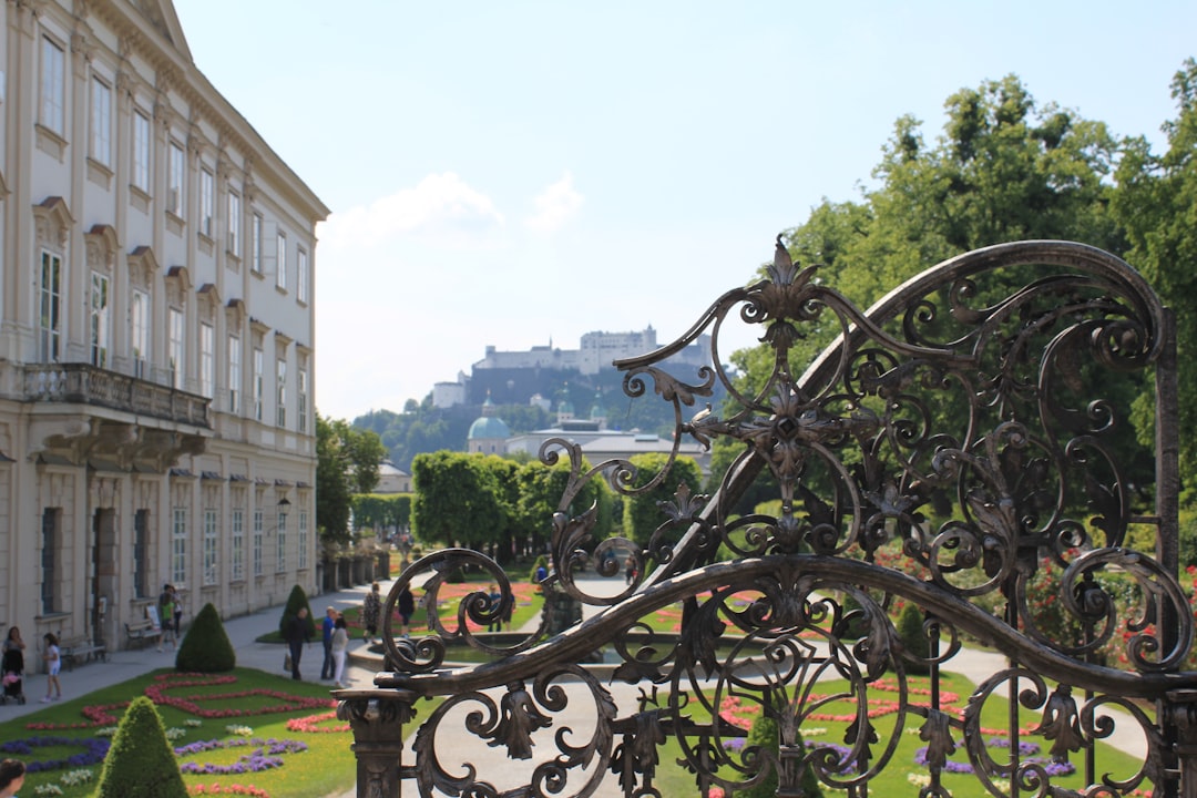 Entdecken Sie den Mirabell-Palast: ein historisches Juwel in Salzburg - Salzburg | Secret World Trip Planner