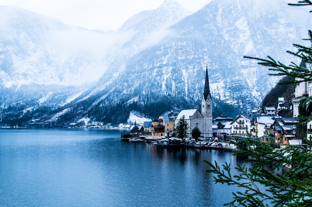 Hallstatt : La Perle de l'Autriche entre Histoire et Nature — Hallstatt