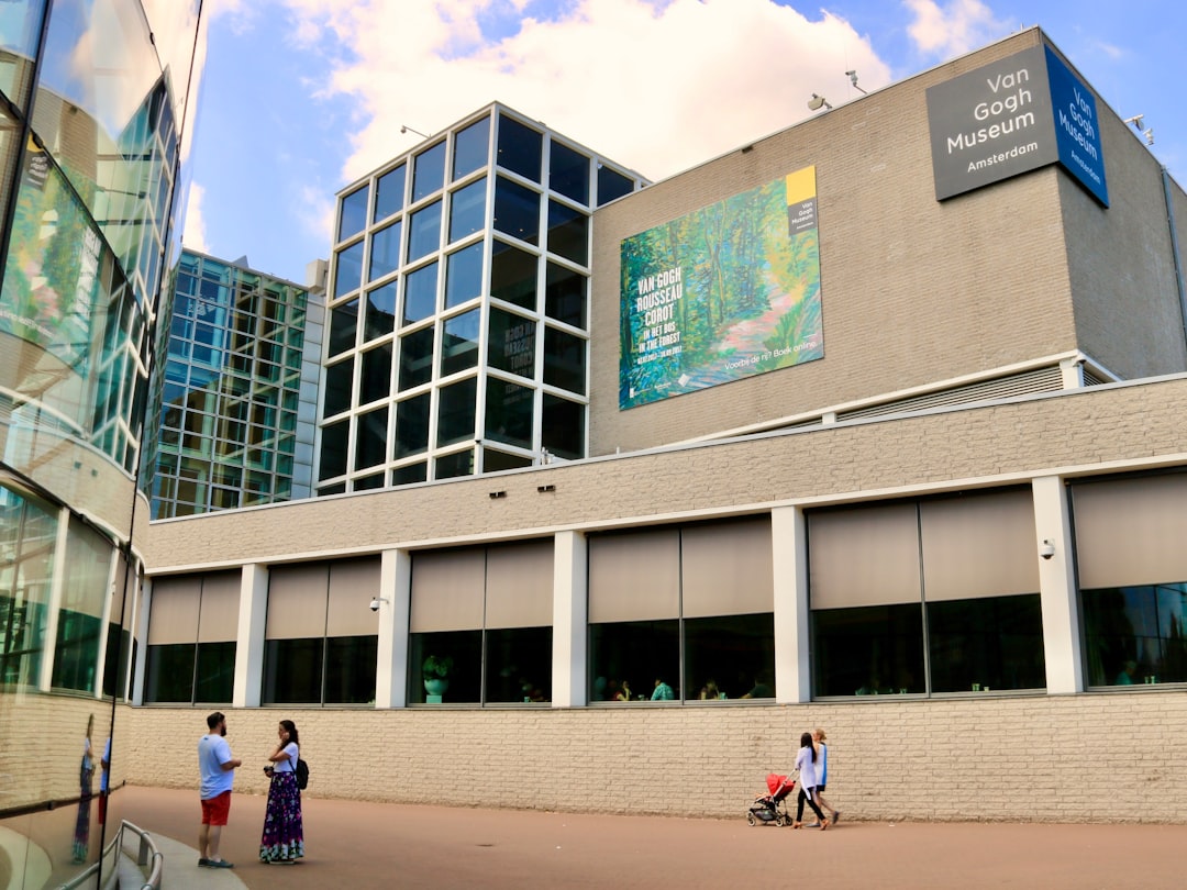 Découvrez le musée Van Gogh d'Amsterdam : un voyage dans l'art - Amsterdam | Secret World Trip Planner
