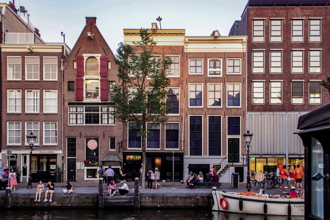 Visite de la Maison d'Anne Frank : un voyage dans l'histoire d'Amsterdam - Amsterdam | Secret World Trip Planner