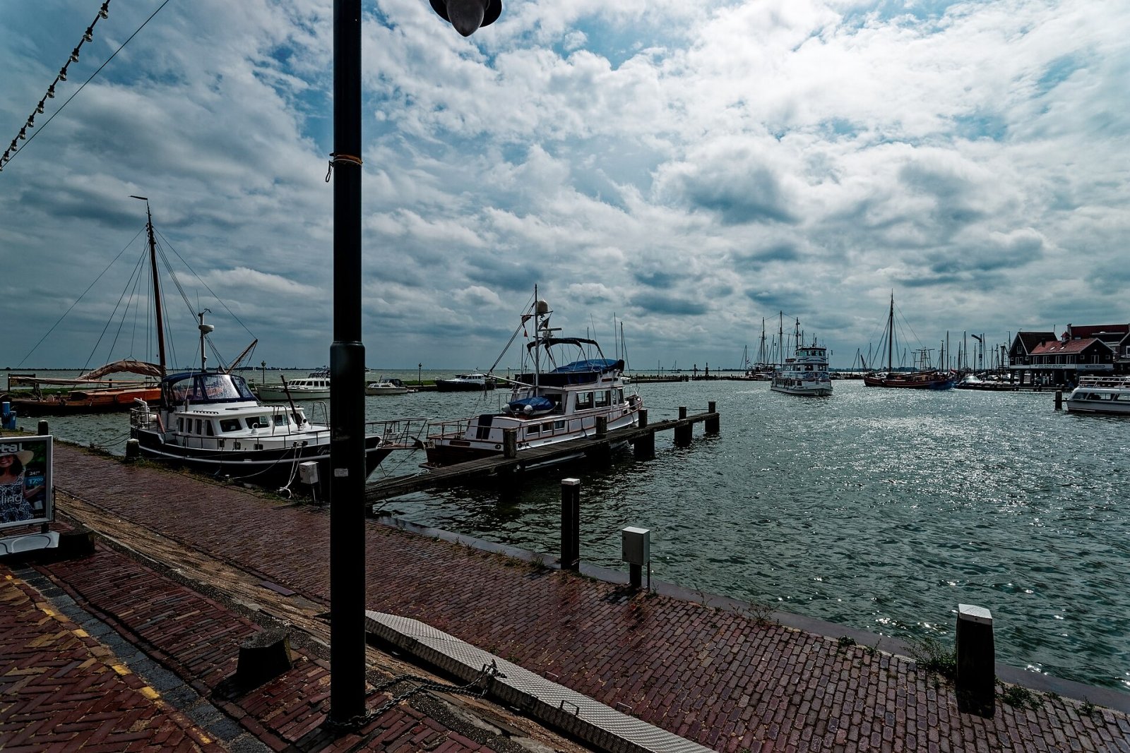 Volendam: The Pearl of the Zuiderzee Between Tradition and Modernity - Volendam | Secret World Trip Planner
