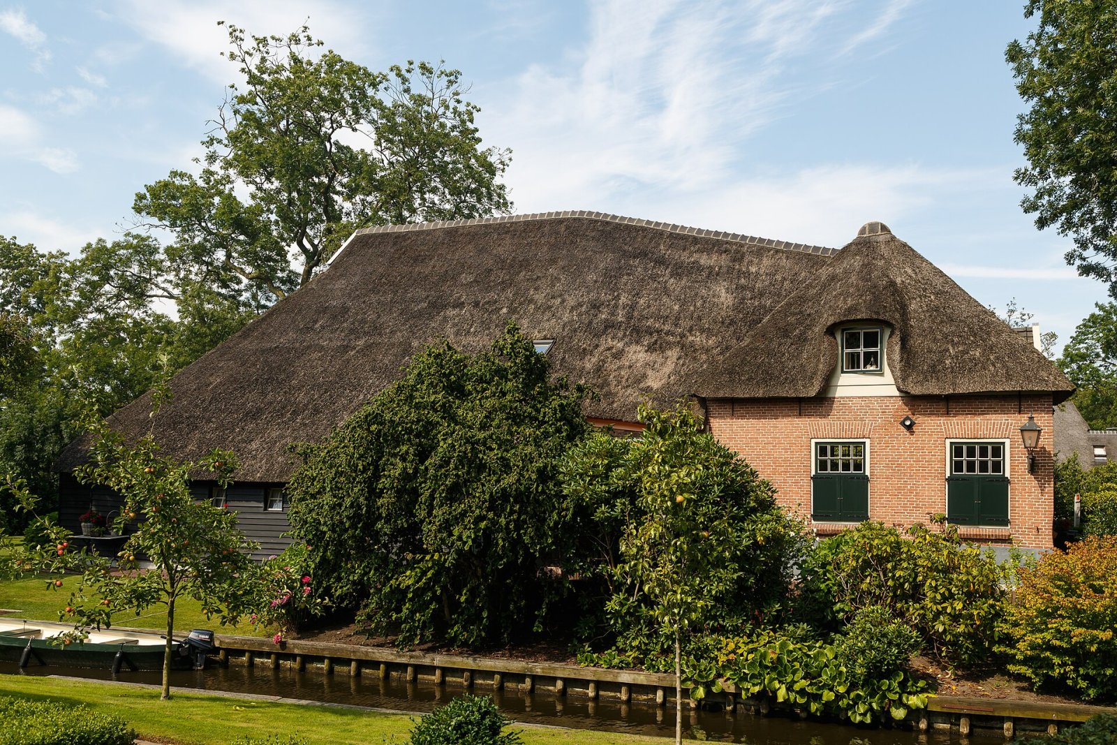 Giethoorn: il fascino della Venezia del Nord — Giethoorn