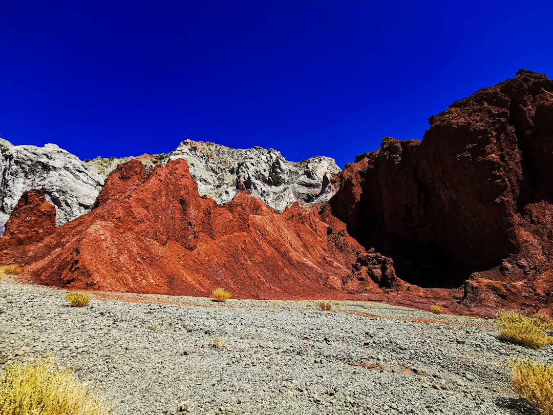Découvrez la Magie des Grottes de Marbre au Chili - Chile Chico | Secret World Trip Planner
