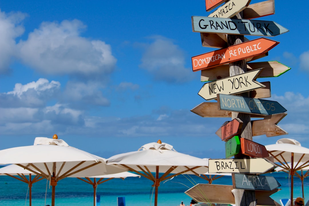 Grace Bay: Il Paradiso delle Spiagge alle Turks e Caicos - Grace Bay TKCA 1ZZ | Secret World Trip Planner