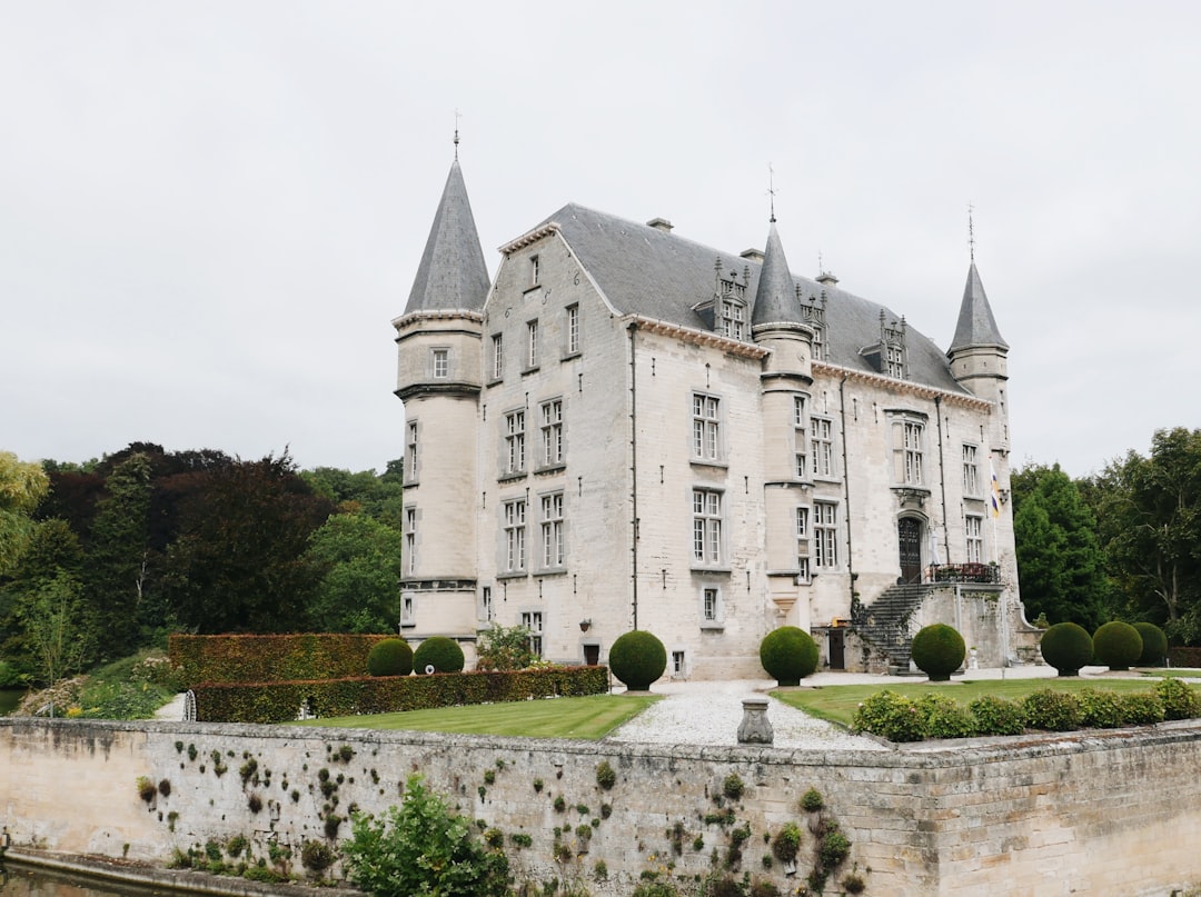Découvrez le Château de Valkenburg : histoire et beautés du Limburg - Valkenburg | Secret World Trip Planner