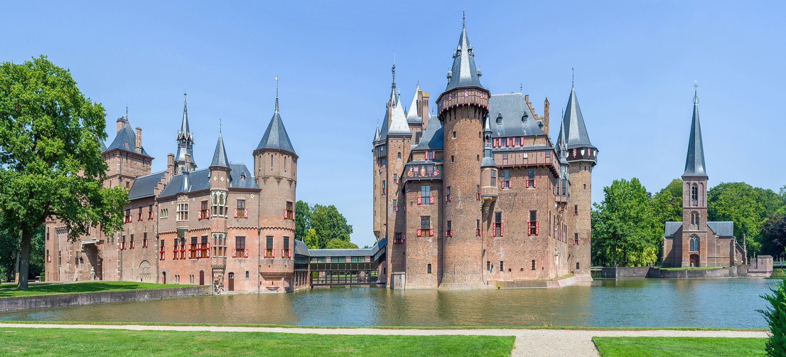 De Haar Castle: A Journey into the Heart of Dutch History - Utrecht | Secret World Trip Planner