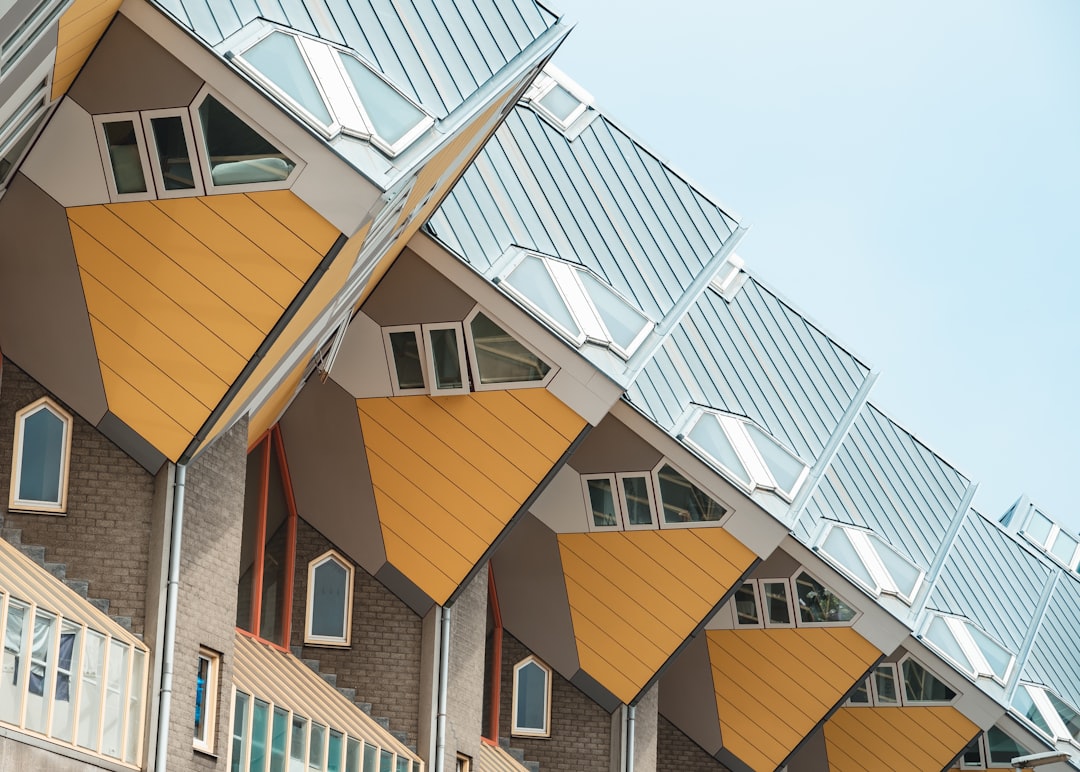 Découvrez les Cube Houses de Rotterdam : une architecture unique — Rotterdam