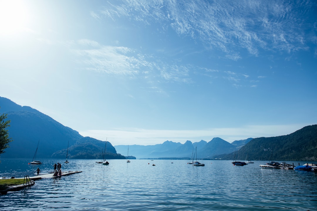 Scopri la bellezza del Wolfgangsee a St Wolfgang - Gschwand | Secret World Trip Planner