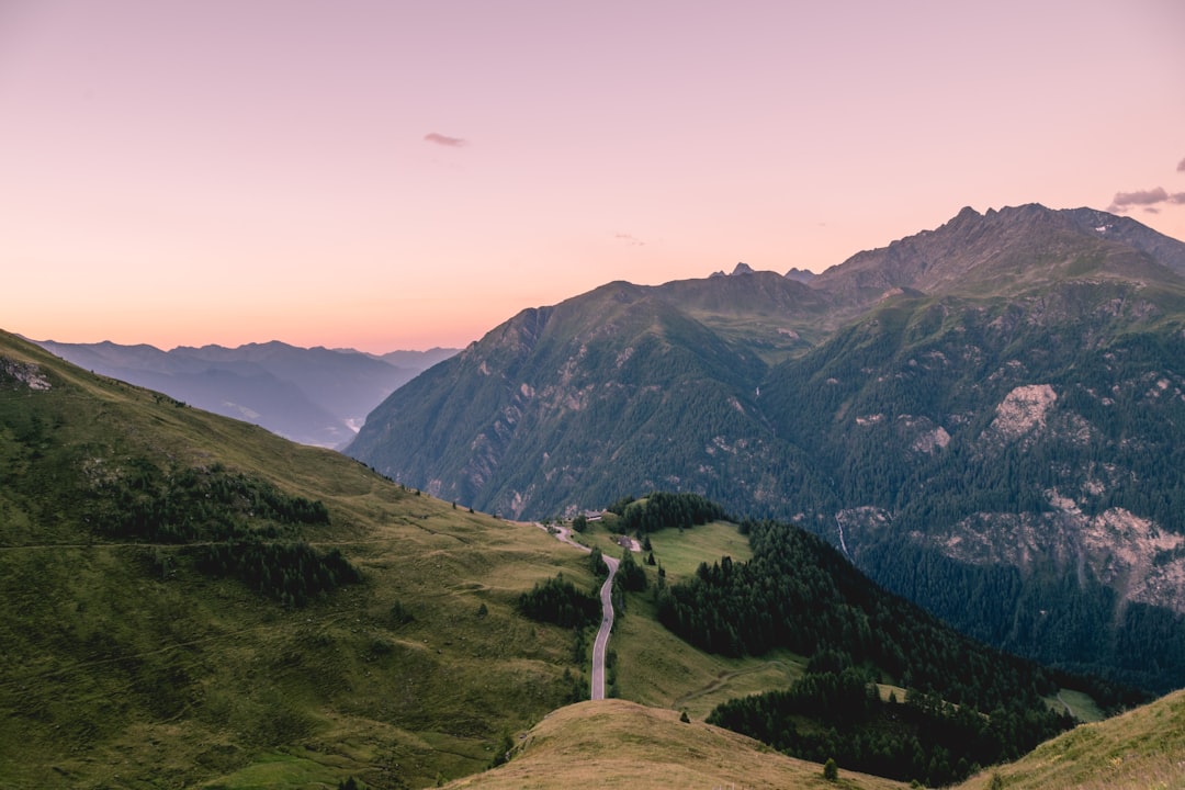 Discover the Grossglockner High Alpine Road: An Unforgettable Journey — Winkl