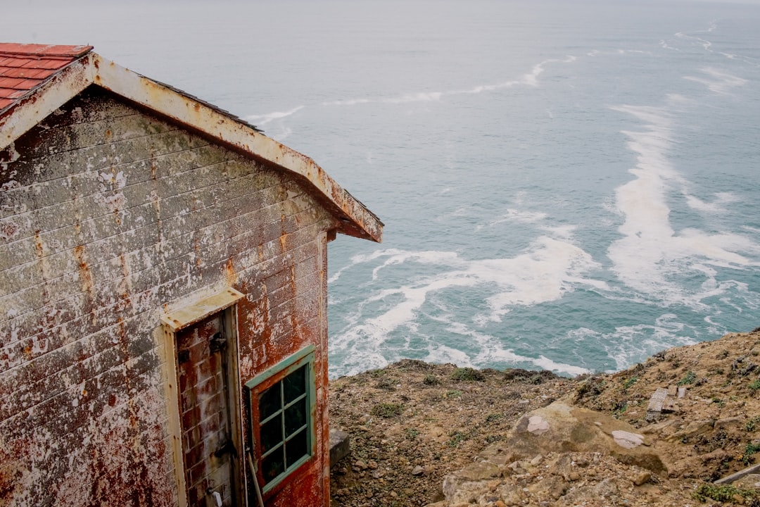 Alla scoperta del Faro di Point Reyes: un viaggio tra mare e storia - Inverness | Secret World Trip Planner
