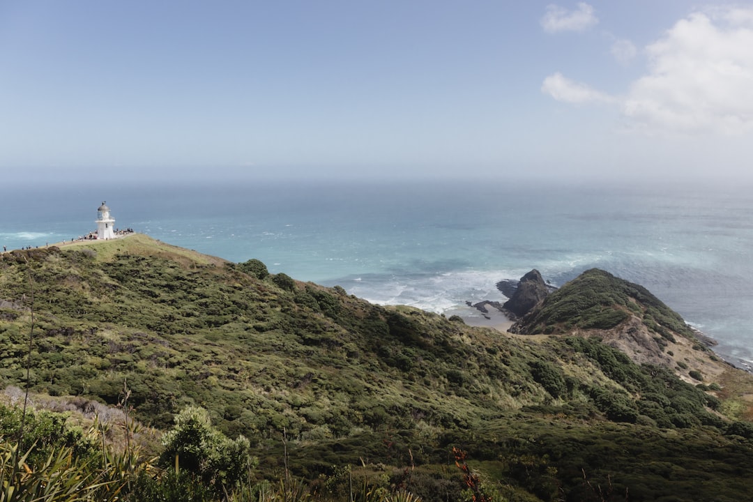 Cape Reinga Lighthouse: Where Seas Converge - Capo Reinga 0484 | Secret World Trip Planner