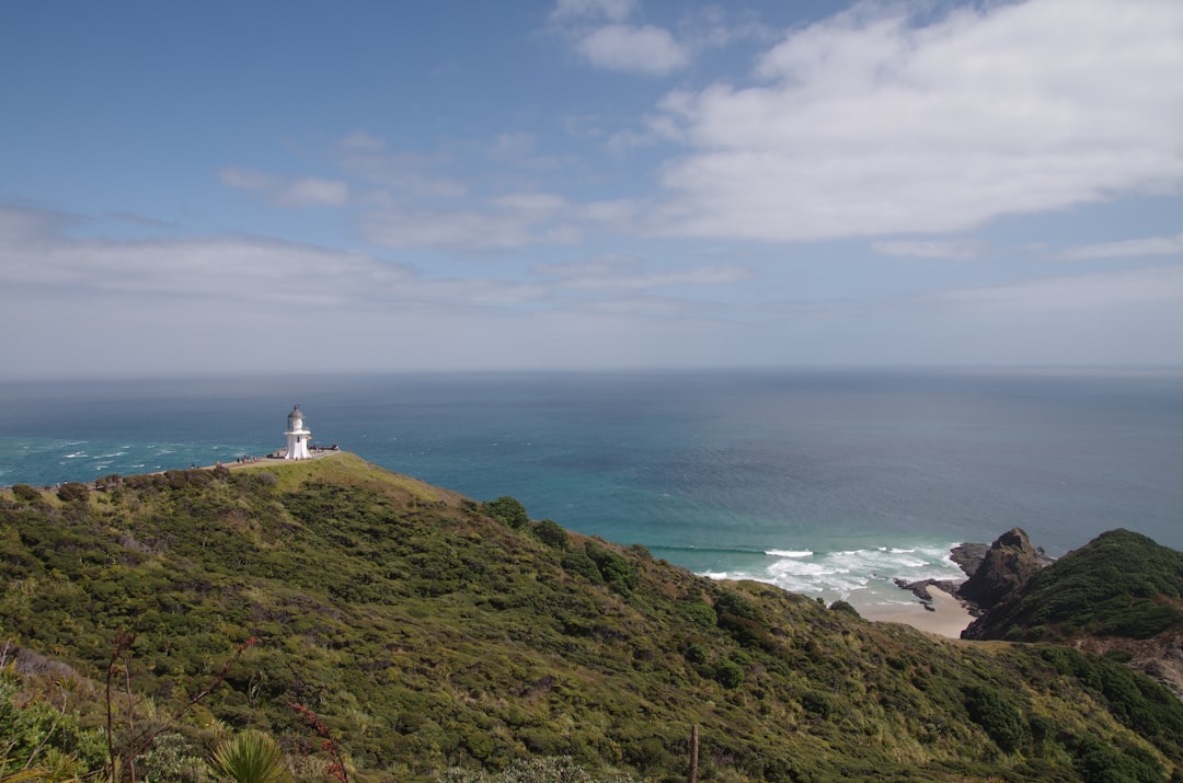 Leuchtturm von Cape Reinga: Wo die Meere sich treffen - Capo Reinga 0484 | Secret World Trip Planner