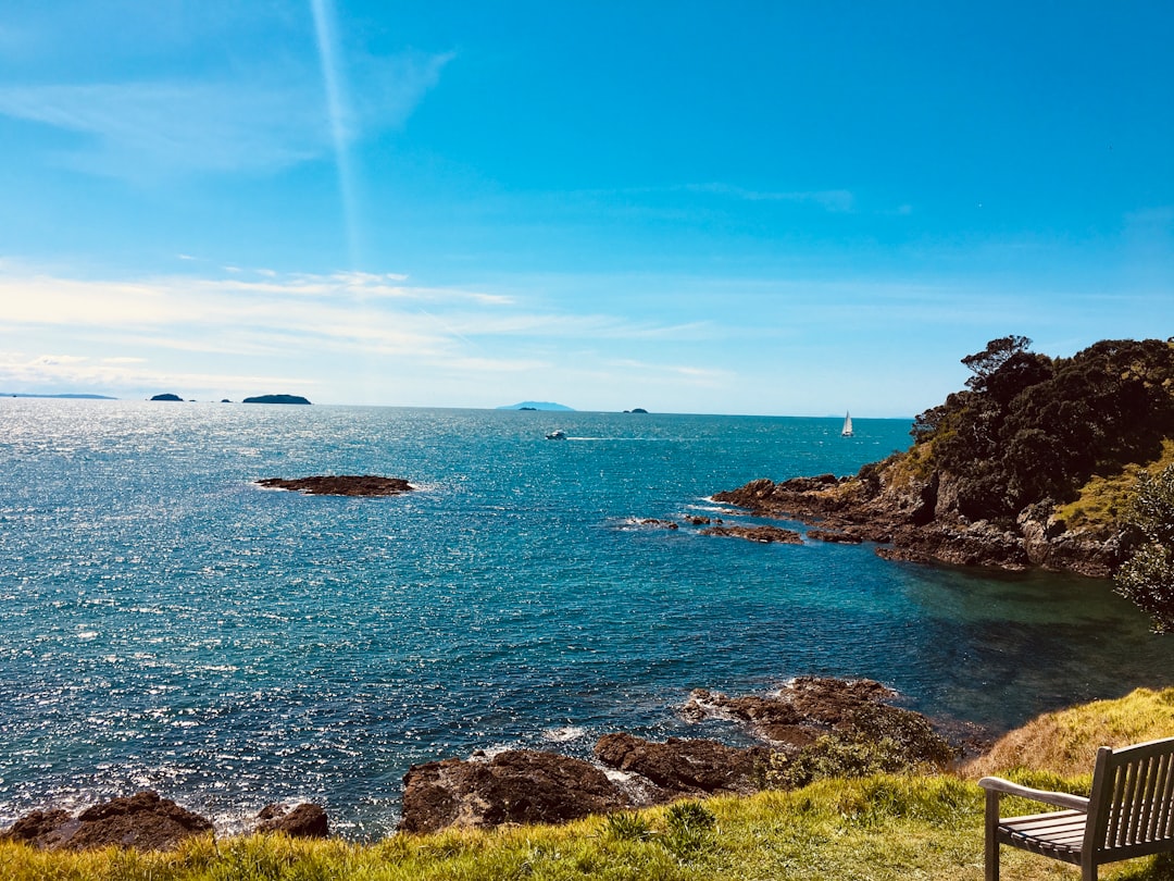 Plages de Rêve : L'Île Waiheke en Nouvelle-Zélande - Isola Waiheke | Secret World Trip Planner