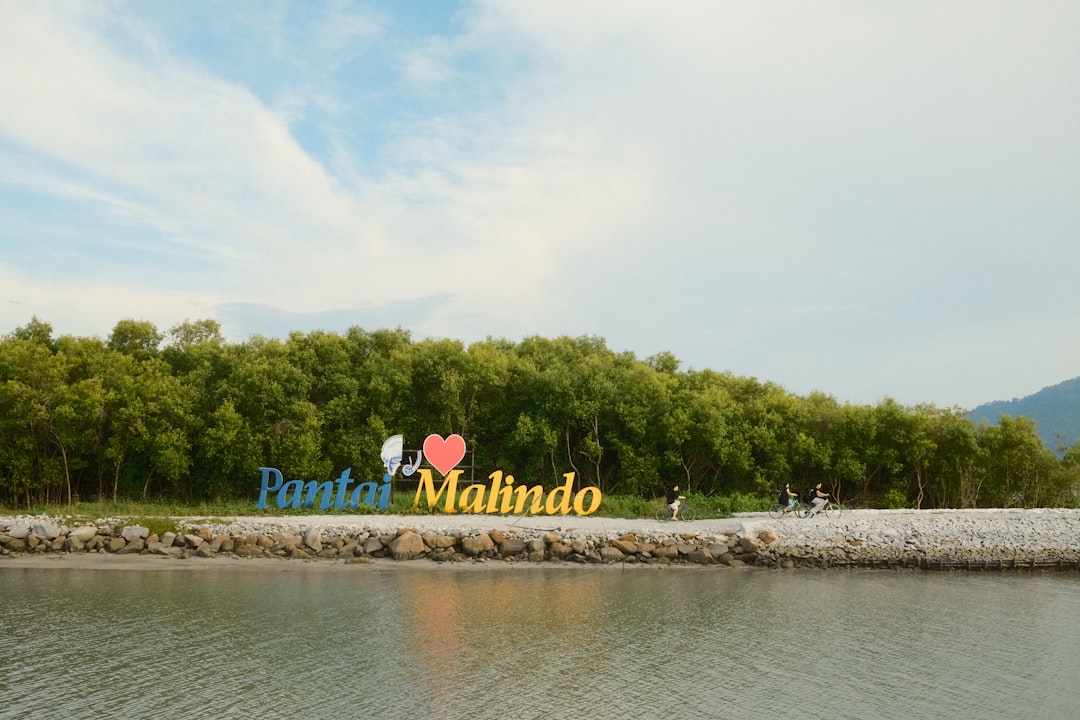 Entdecke Bukit Nalan Imoot: ein Naturparadies in Malaysia - Lubok Antu | Secret World Trip Planner