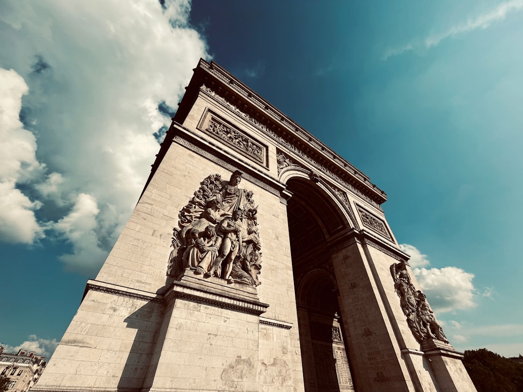 Viaggio a Parigi: Consigli Pratici e Strumenti AI per il 2026 - Parigi | Secret World Trip Planner