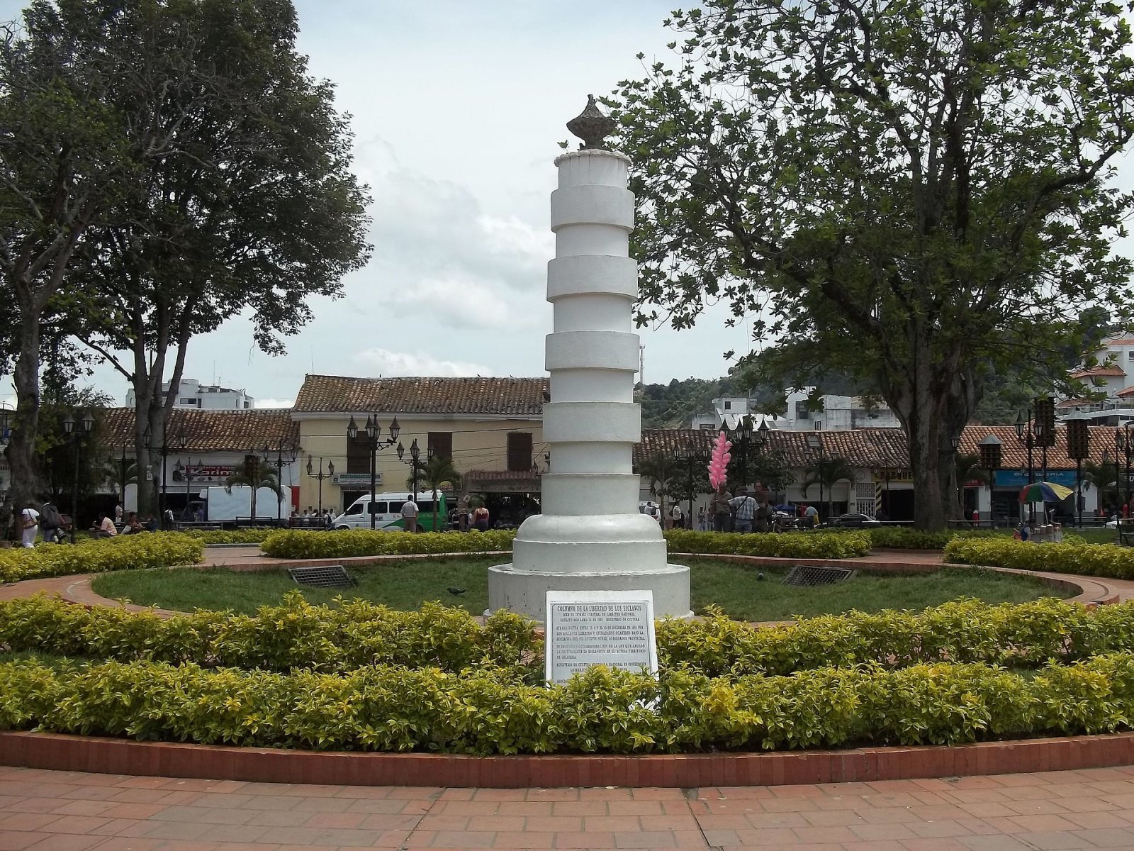 Columna de la Libertad de los Esclavos: un monumento alla memoria — Ocaña