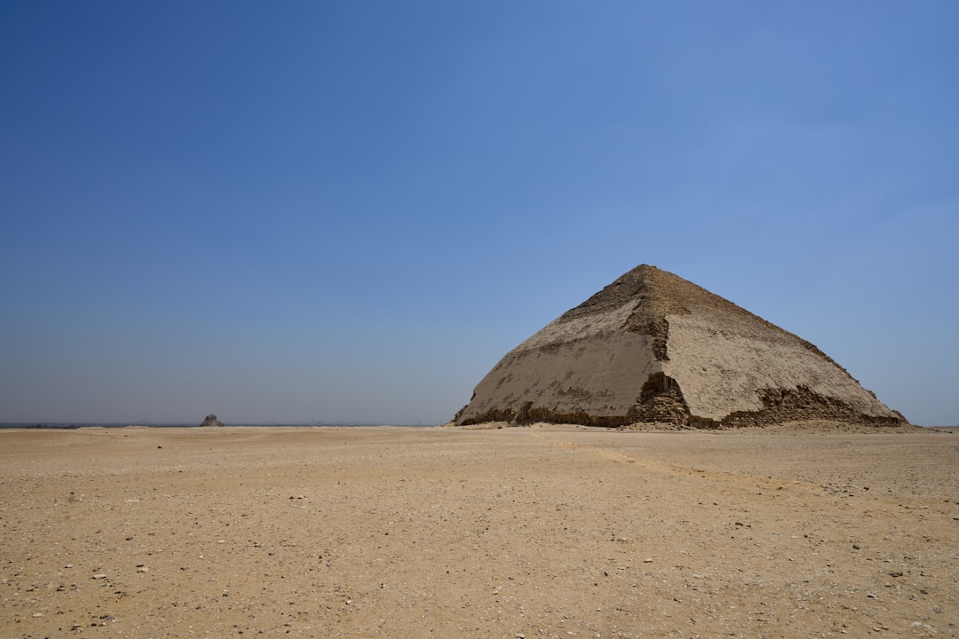 Découvrir Jabal al Muqattam : un trésor naturel en Égypte - Manshiyat Naser | Secret World Trip Planner