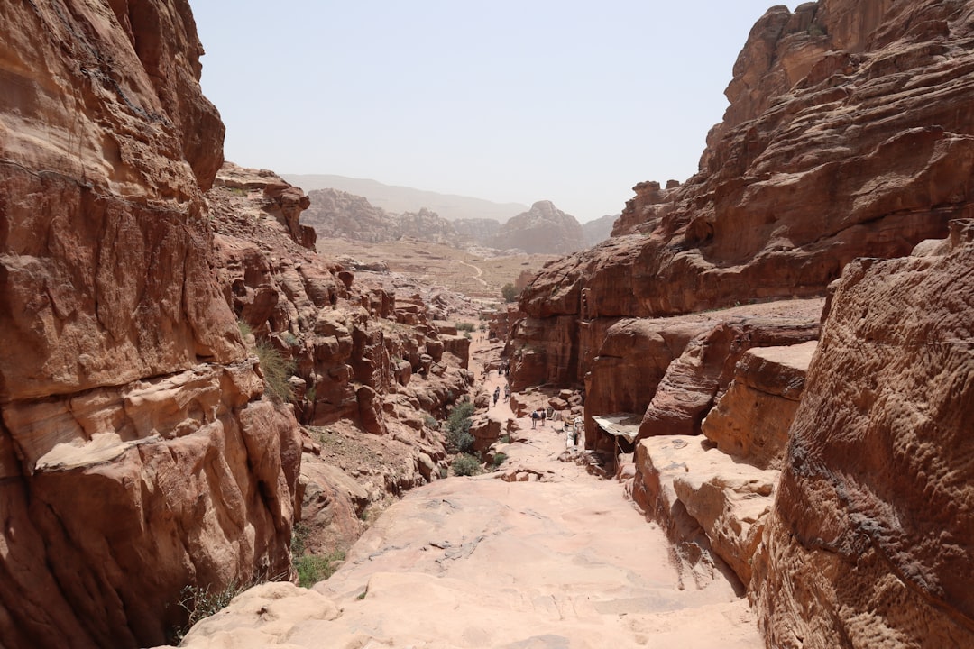 Découvrez Jabal Abu Ridman : un coin de nature en Jordanie - G322+22 Aqaba | Secret World Trip Planner
