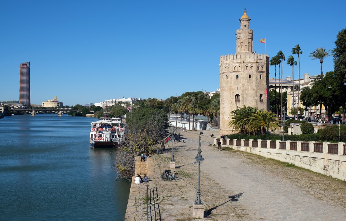 La Torre d'Or: Voyage au Coeur des Saveurs de Séville - Casco Antiguo | Secret World Trip Planner