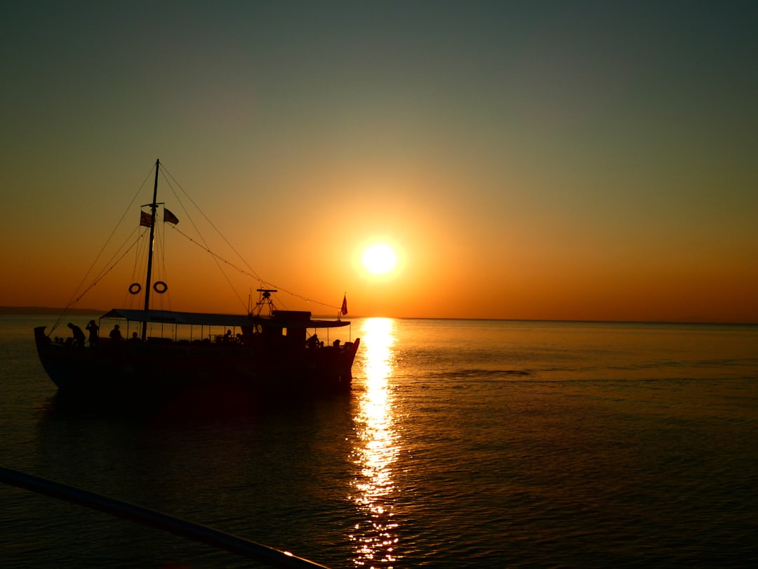Unforgettable Sunsets in Oia, Santorini - Oia | Secret World Trip Planner