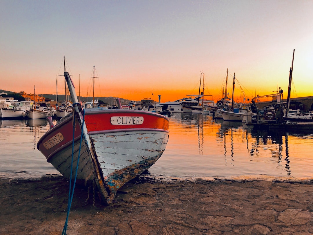 Unvergessliche Sonnenuntergänge in Oia - Oia | Secret World Trip Planner