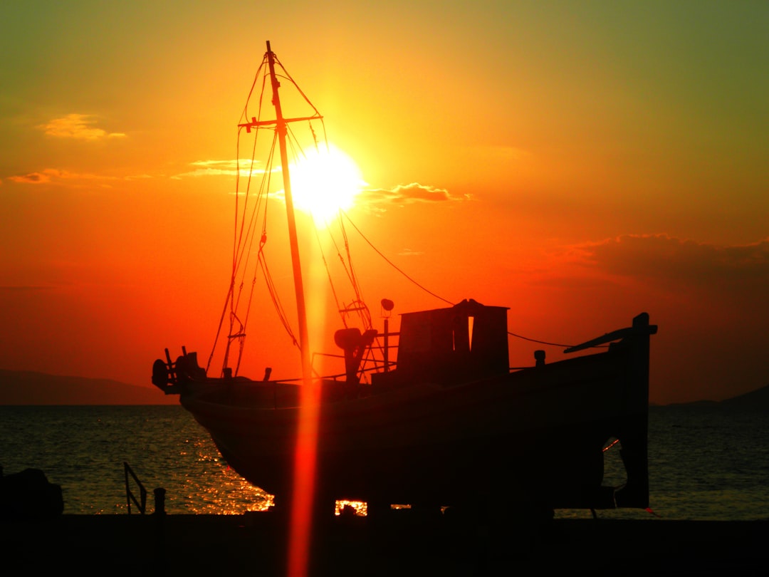 Unvergessliche Sonnenuntergänge in Oia - Oia | Secret World Trip Planner