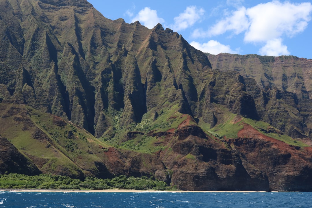 Discover the Nā Pali Coast Beaches: A Natural Paradise - Contea di Kauai | Secret World Trip Planner