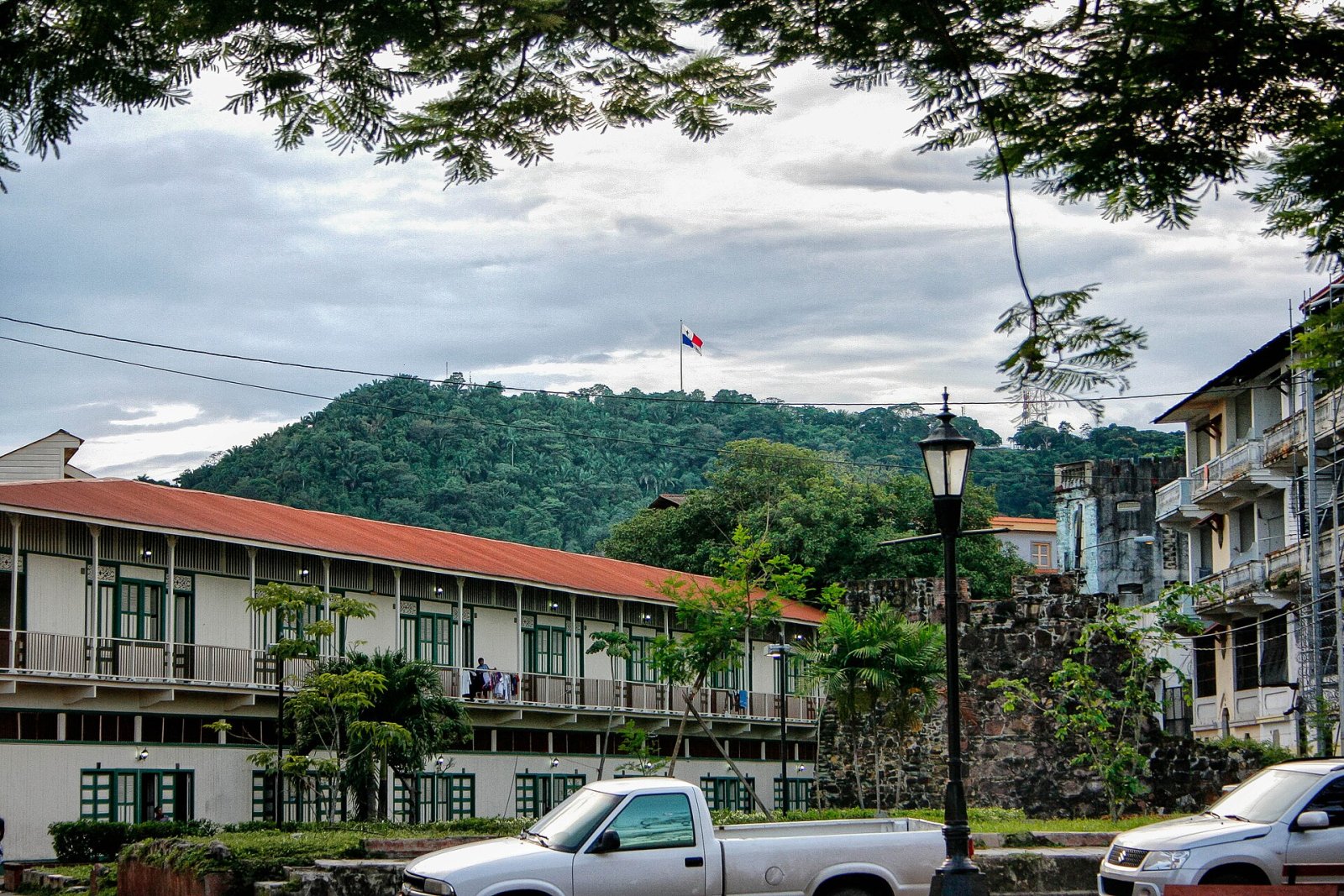 Discover Casas Oeste: History and Culture in the Heart of Panama — Panama City