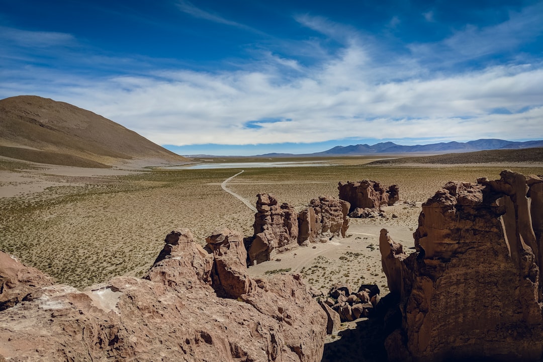 Découvrez Tres Cerritos : un col de montagne en Bolivie - Casa Angostura | Secret World Trip Planner