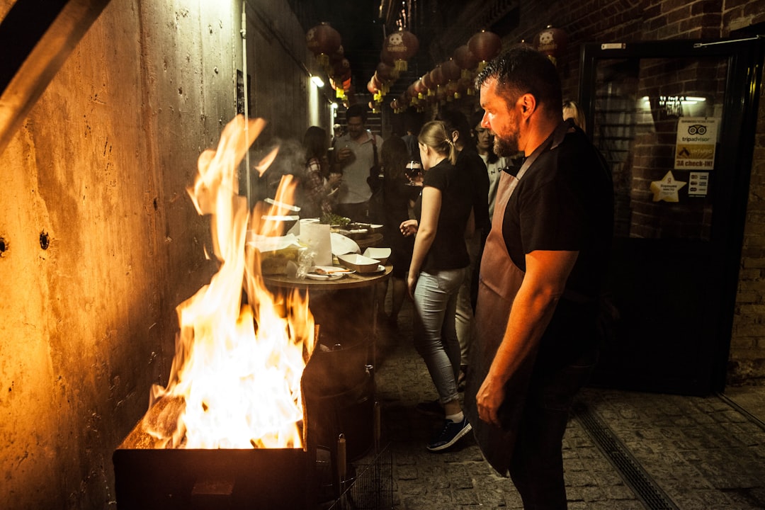 Kiss the Cook BBQ: Eine Liebesikone in Chicago - Chicago | Secret World Trip Planner