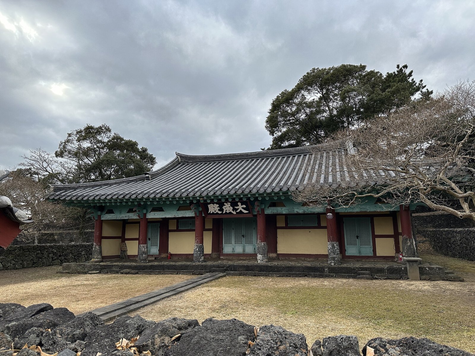 Seongeup Folk Village: un viaggio nella tradizione coreana - Seogwipo | Secret World Trip Planner