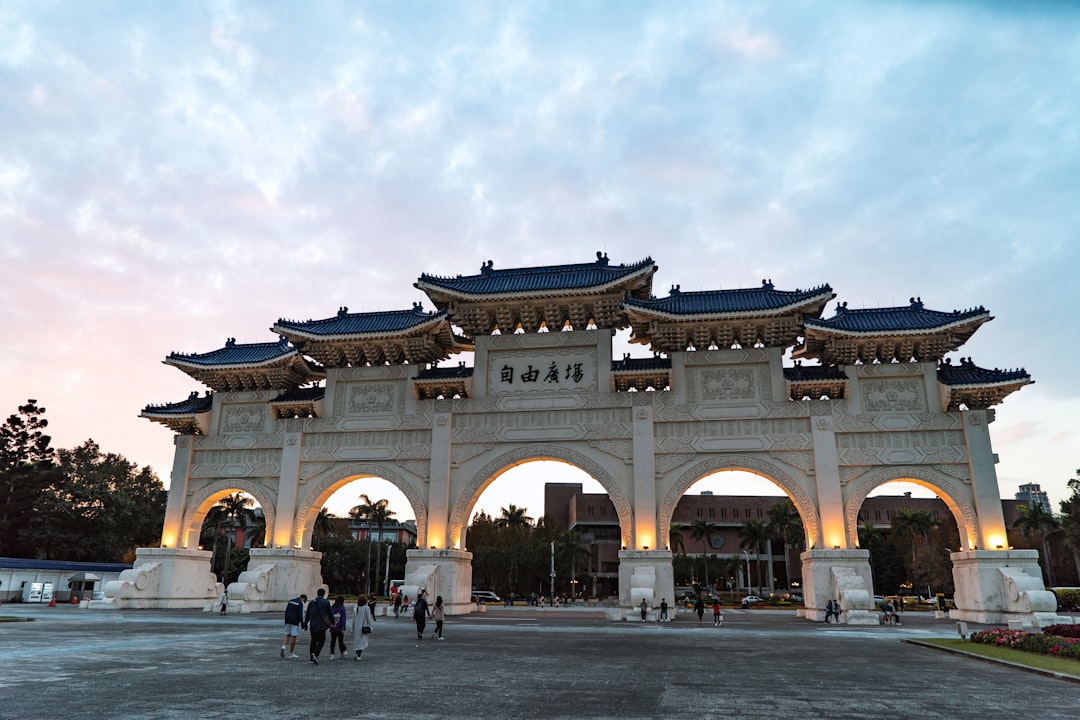 Visita al sito della tomba di Chen Yung Hua a Taiwan - Guoyi Village | Secret World Trip Planner