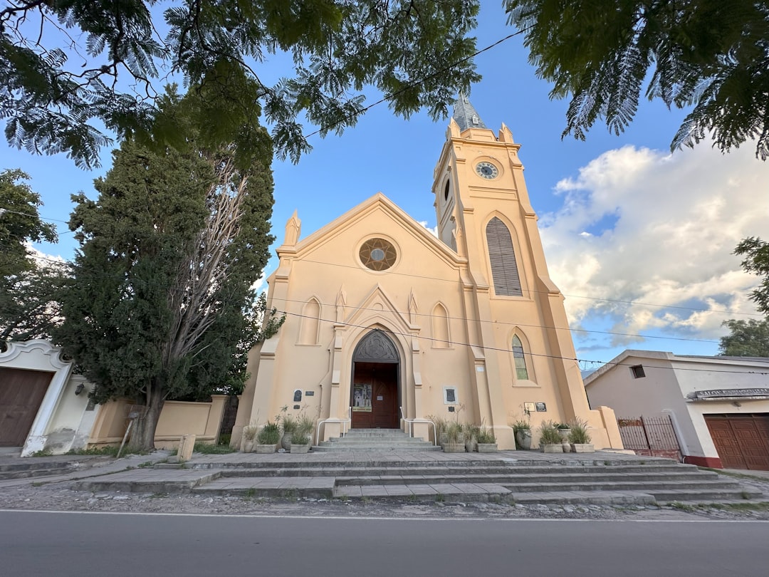 Entdecken Sie die Iglesia Centro: ein kultureller Schatz von Buenos Aires - Buenos Aires | Secret World Trip Planner
