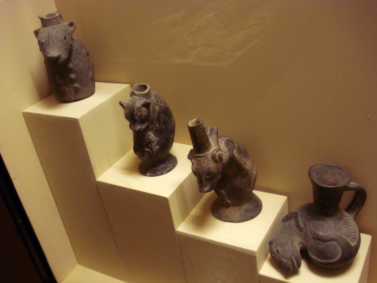 Museo Arqueológico Nacional Brüning: Ein Schatz Perus - Lambayeque | Secret World Trip Planner
