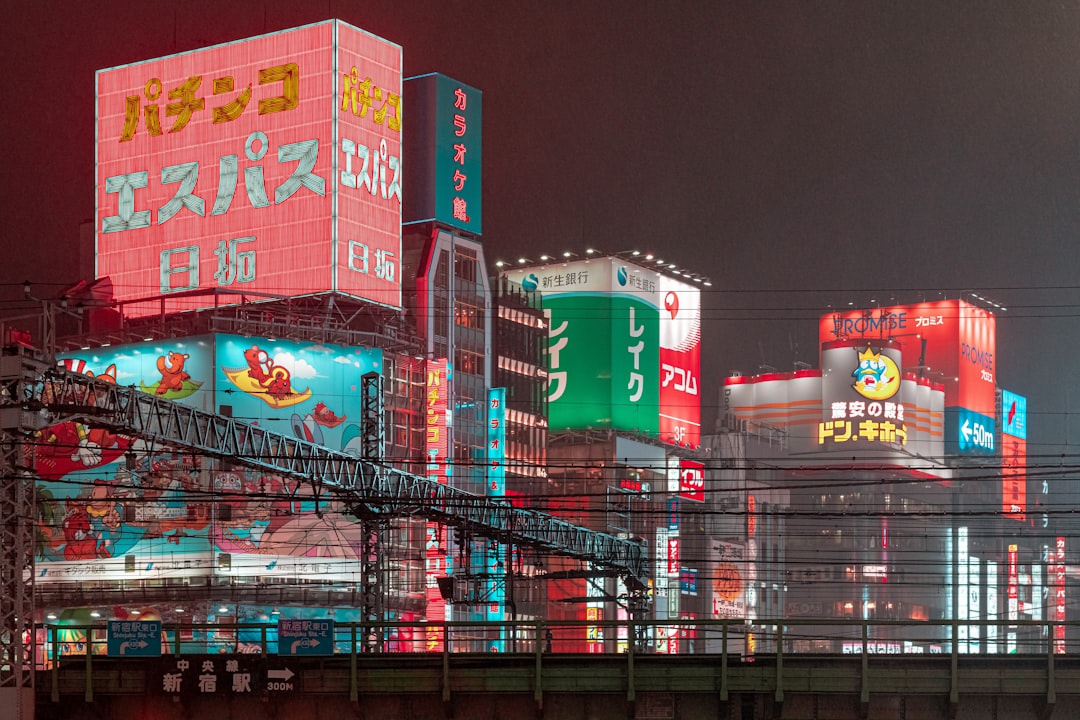 Musée Yayoi Kusama : Une expérience artistique unique à Tokyo - Shinjuku City | Secret World Trip Planner