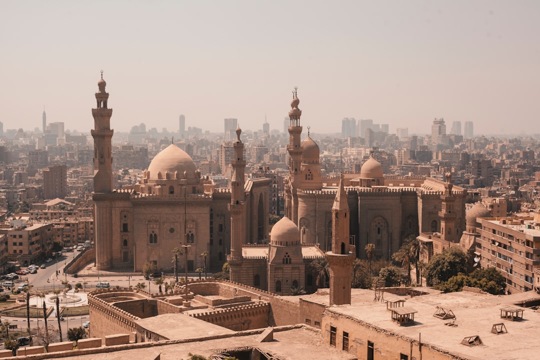 Planificateur de voyage IA : Le monde secret au Caire 2026 - Il Cairo | Secret World Trip Planner