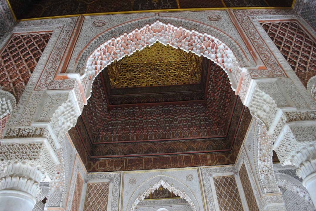 Scopri il Mausoleo di Moulay Ismail a Meknes, Marocco - Tombeau de Moulay Ismail | Secret World Trip Planner