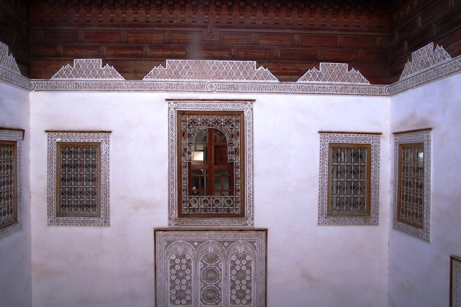 Entdecken Sie das Tiskiwin Museum: ein kultureller Schatz in Marrakesch - 7 Rue de la Bahia | Secret World Trip Planner