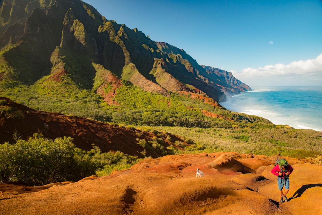 Entdecke den Kalalau Trail: Ein Trekking in der Wildnis - Kalalau Trail | Secret World Trip Planner