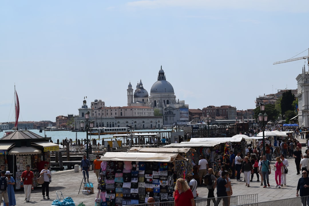 Exploring the Rialto Market: A Venetian Icon - 306 | Secret World Trip Planner