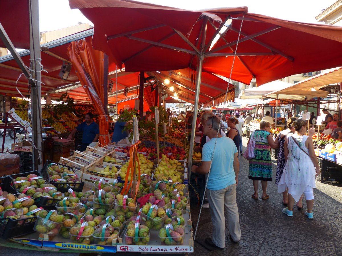 Mercato Ballarò: Un Viaggio nei Sapori di Palermo - 23 | Secret World Trip Planner