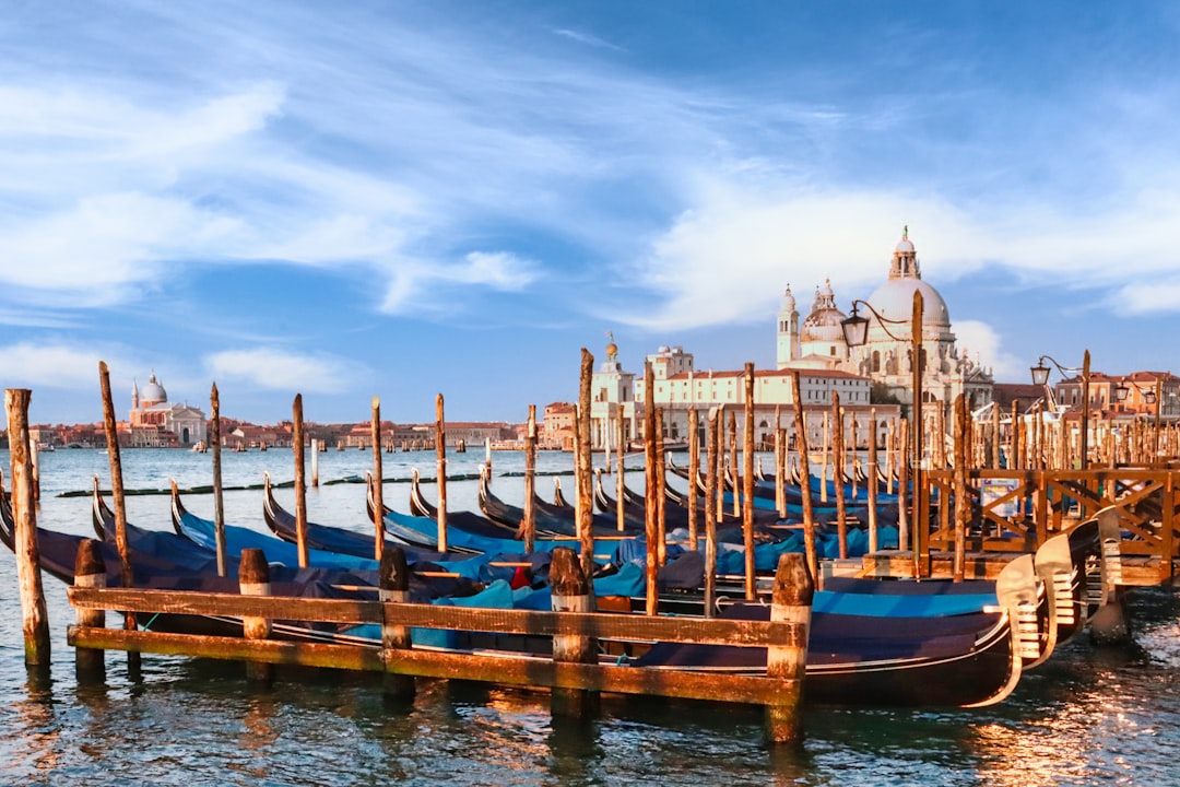 Planificateur de voyages IA 2026 : Révolutionnez vos séjours à Venise - Venezia | Secret World Trip Planner