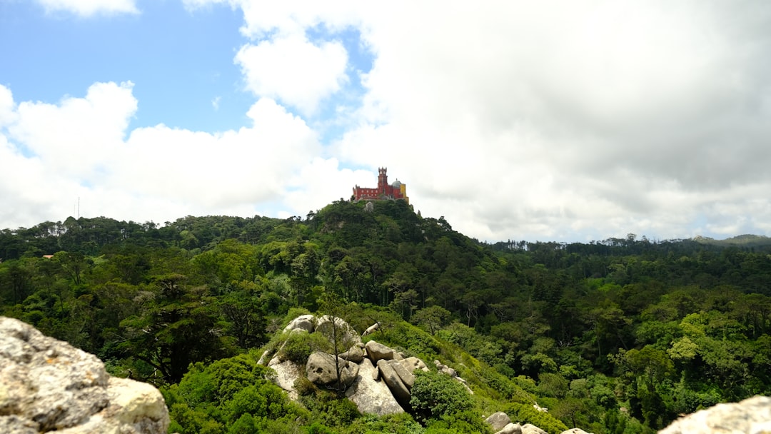 Esplorando il Castelo dos Mouros: un tesoro nascosto a Sintra - 2710-405 Sintra | Secret World Trip Planner