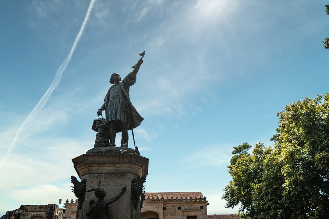 Discover the Hidden Wonders of Columbus Park - C. Isabel La Católica | Secret World Trip Planner