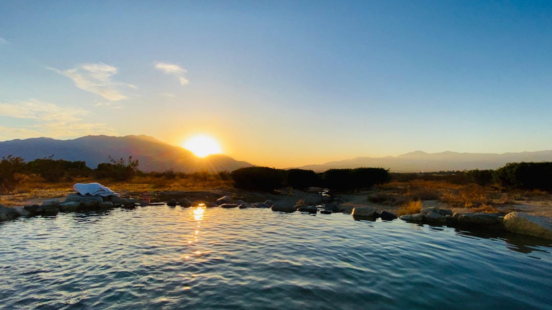 Therma, Ikaria: le terme radioattive nell'Egeo — Therma 833 00
