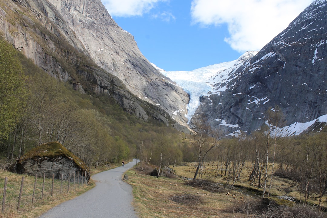 Trolltunga: The Rock Tongue 700m Above the Fjord - Skjeggedal 20 | Secret World Trip Planner