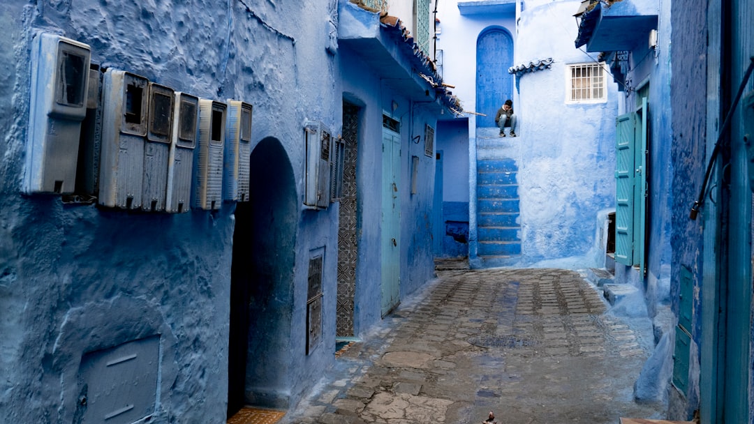 Marchés de Chefchaouen : bleu, épices et tissus berbères - 5P9R+W2V | Secret World Trip Planner