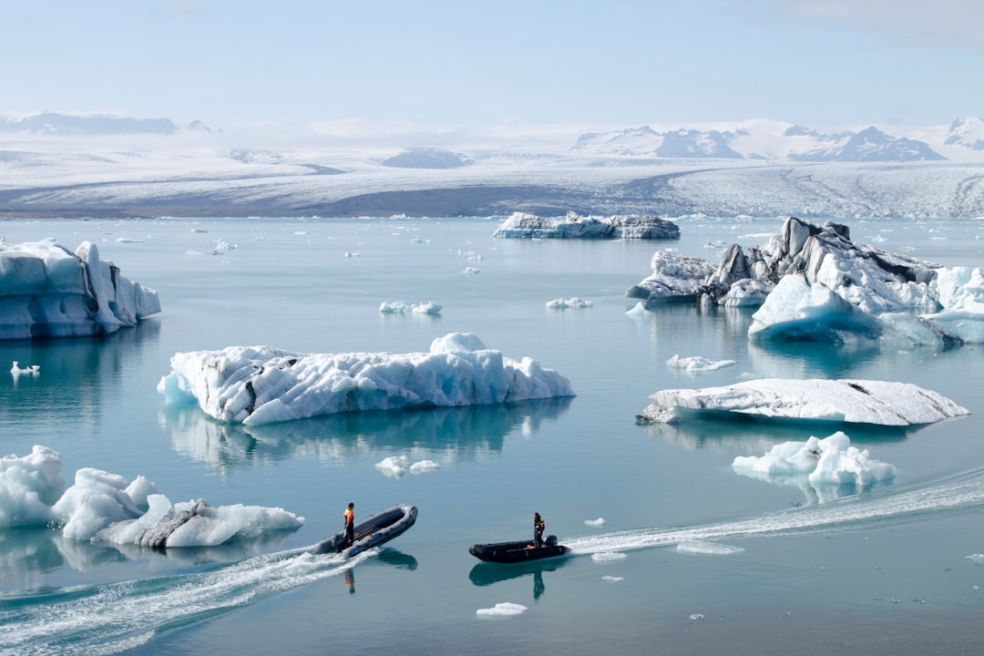 Jökulsárlón: Icebergs and Wildlife in Iceland's Glaciers - Jökulsárlón | Secret World Trip Planner