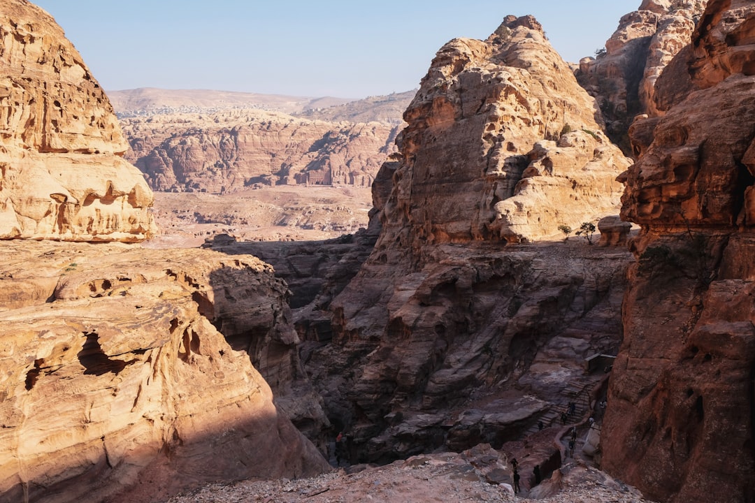 Khazali Canyon: Nabatean Inscriptions in Wadi Rum - GC9F+GP7 Area protetta Wadi Rum | Secret World Trip Planner